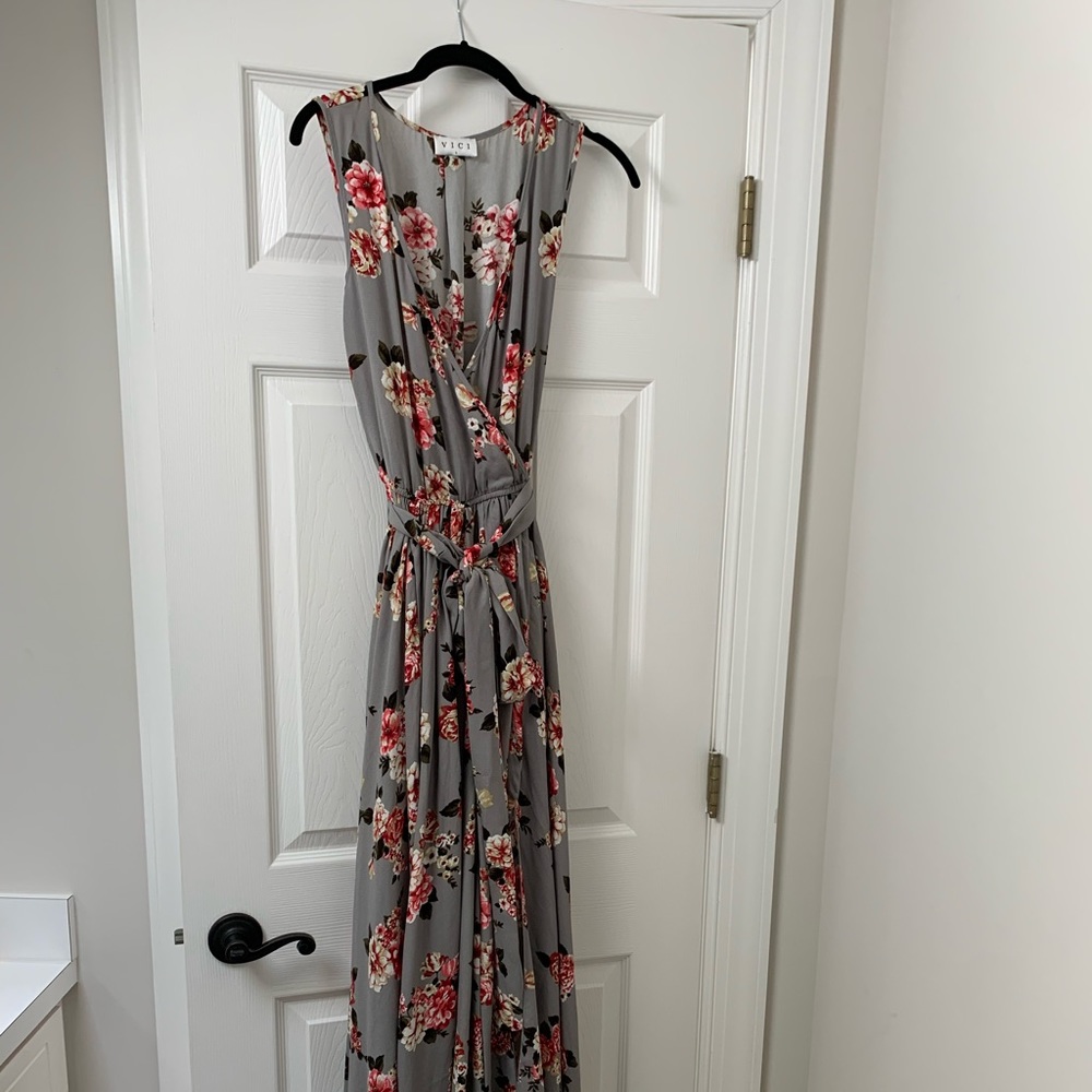 Vick Wrap Dress with Slits Size Small